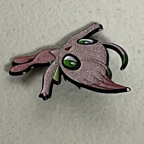Celebi Pokemon Pink Glitter Pin Enamel Shiny Hat Pins Hats Streetwear Cap - Picture 3 of 7